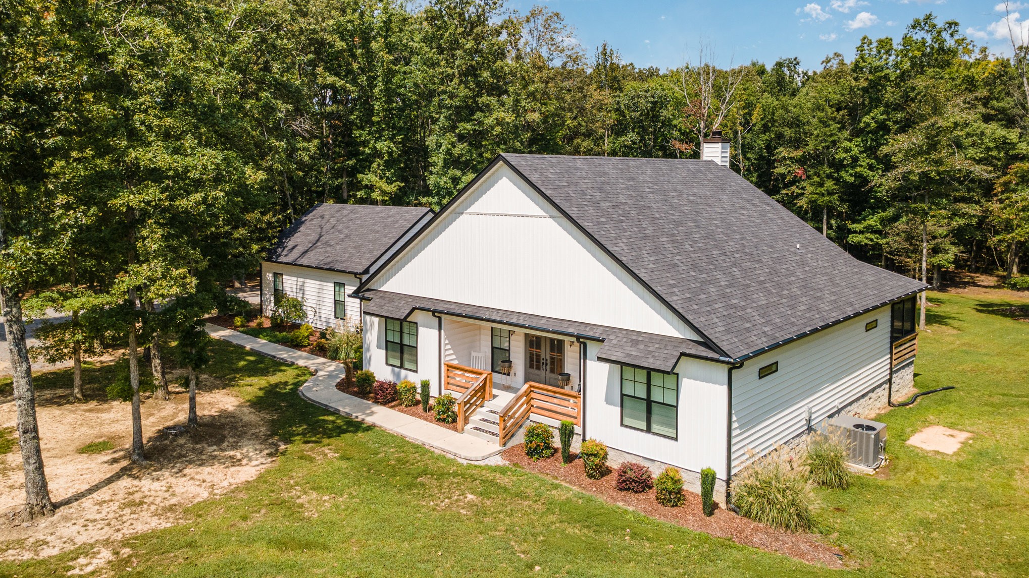 8129 Hollow Springs Road Bradyville TN 37026