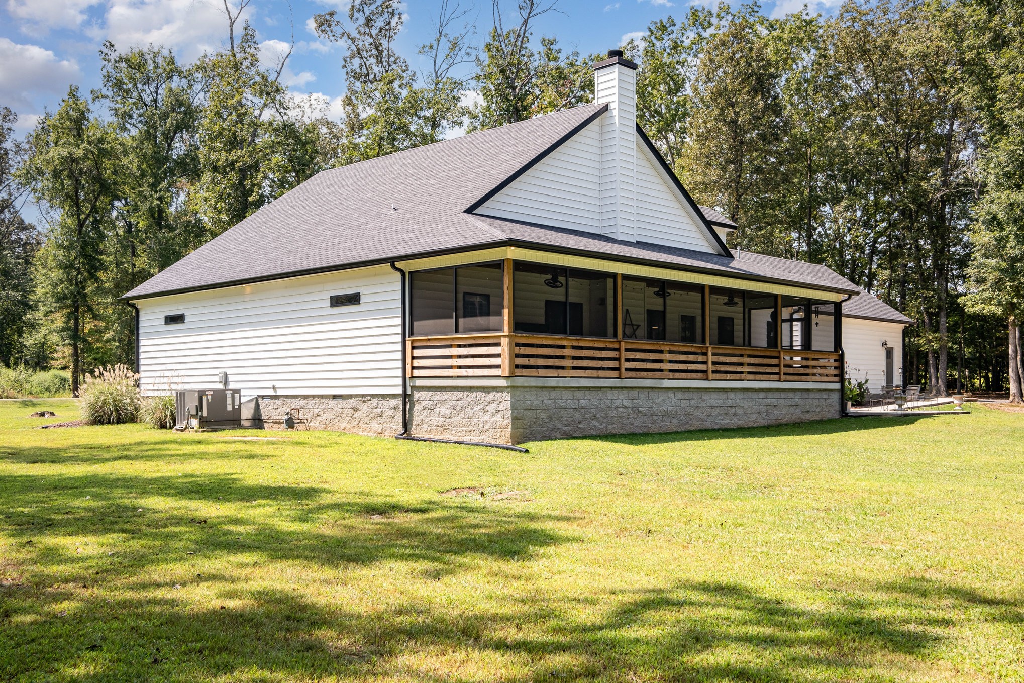 8129 Hollow Springs Road Bradyville TN 37026