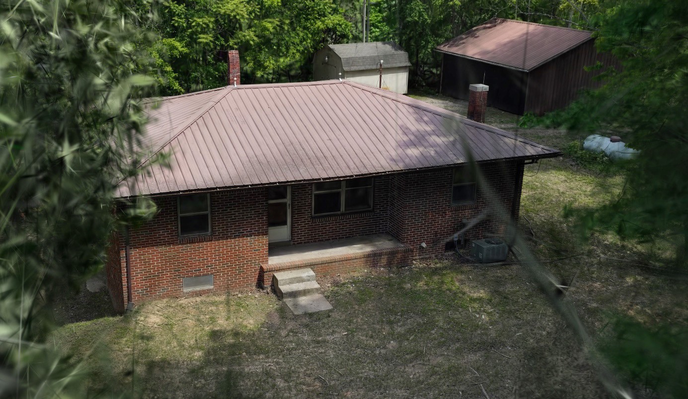 935 Sugar Tree Knob Road Liberty TN 37095