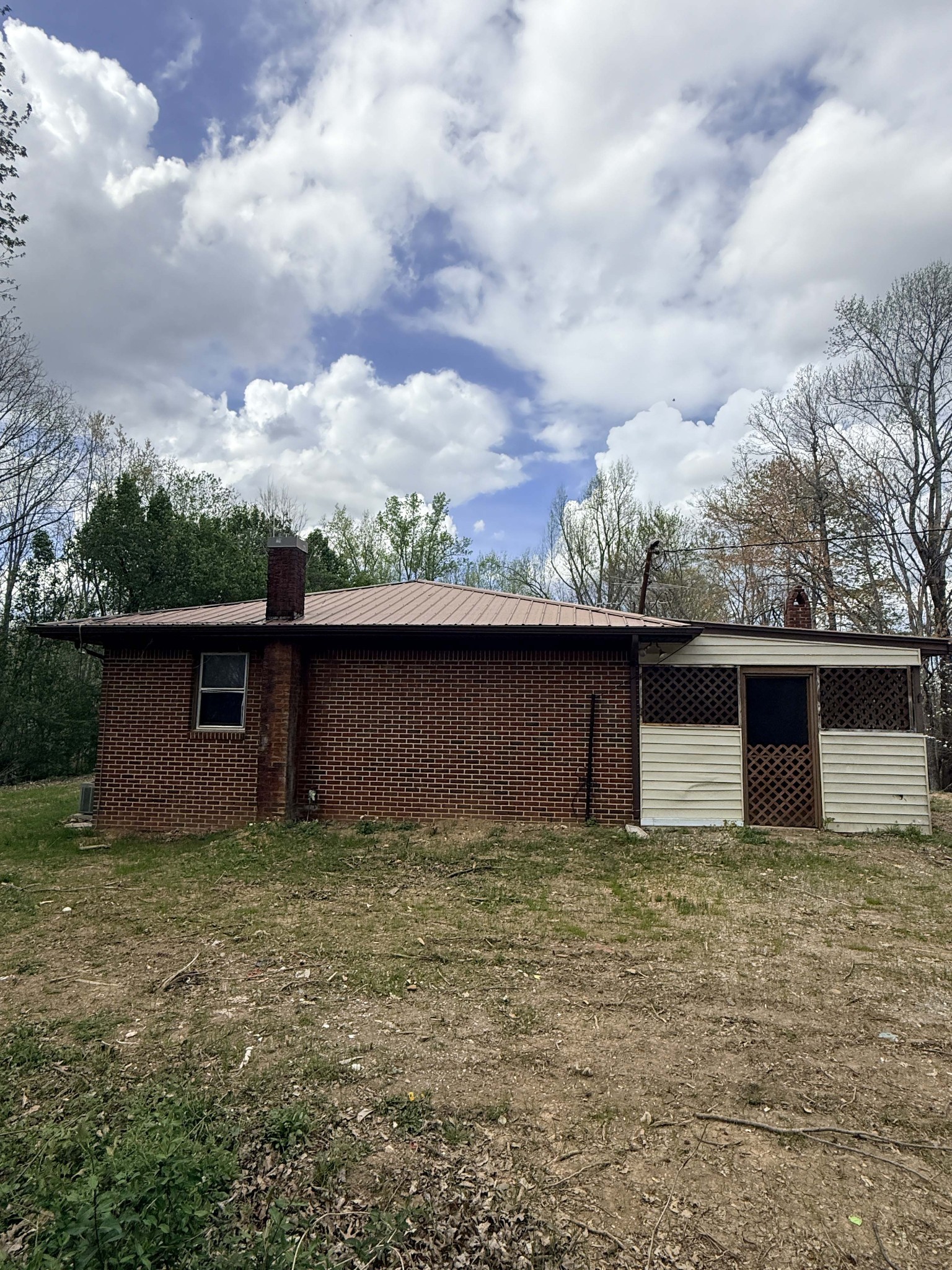 935 Sugar Tree Knob Road Liberty TN 37095