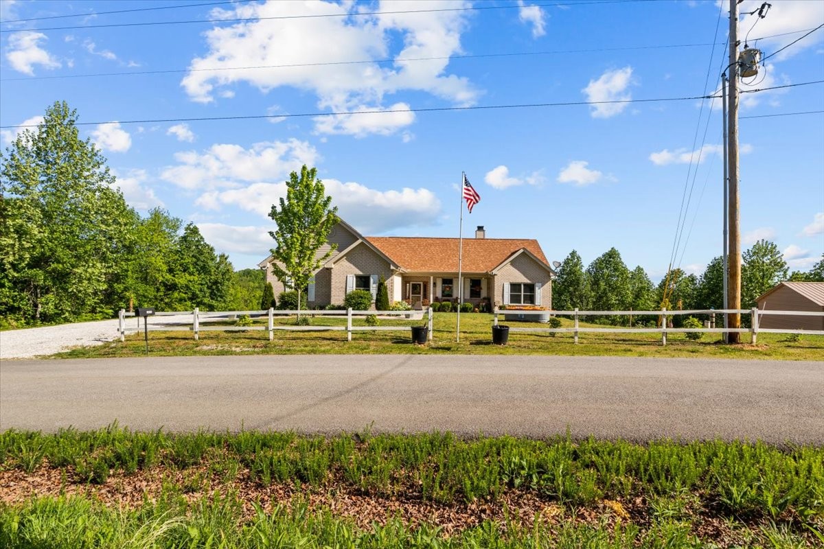 2440 Richland Harbor Road Waverly TN 37185
