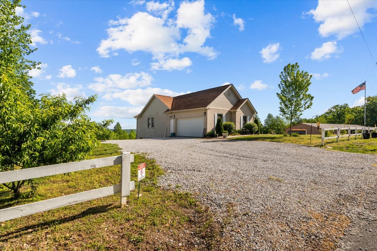 2440 Richland Harbor Road Waverly TN 37185