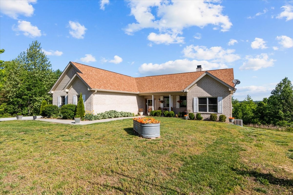 2440 Richland Harbor Road Waverly TN 37185