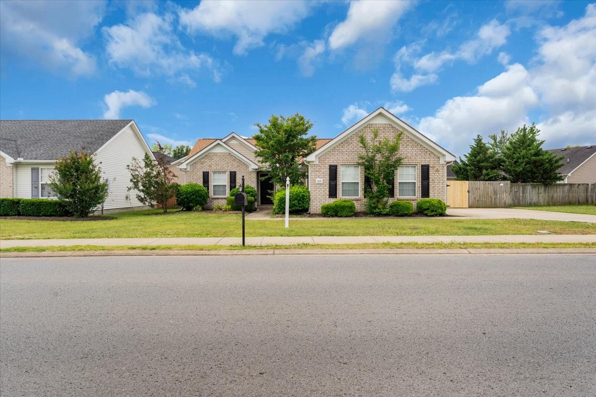 3325 Perlino Drive Murfreesboro TN 37128
