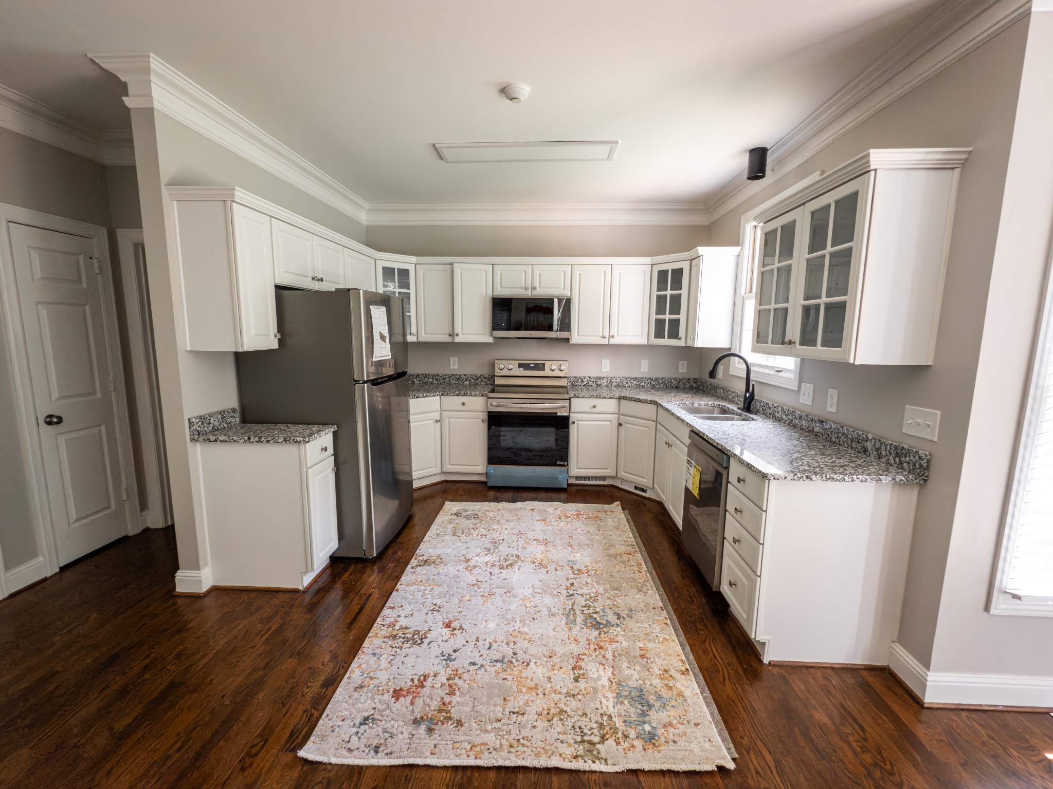 525 32nd Ave, S Nashville TN 37212