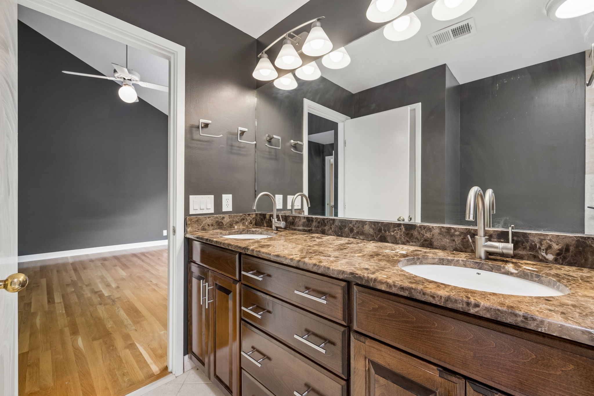941 Harpeth Trace Drive Nashville TN 37221