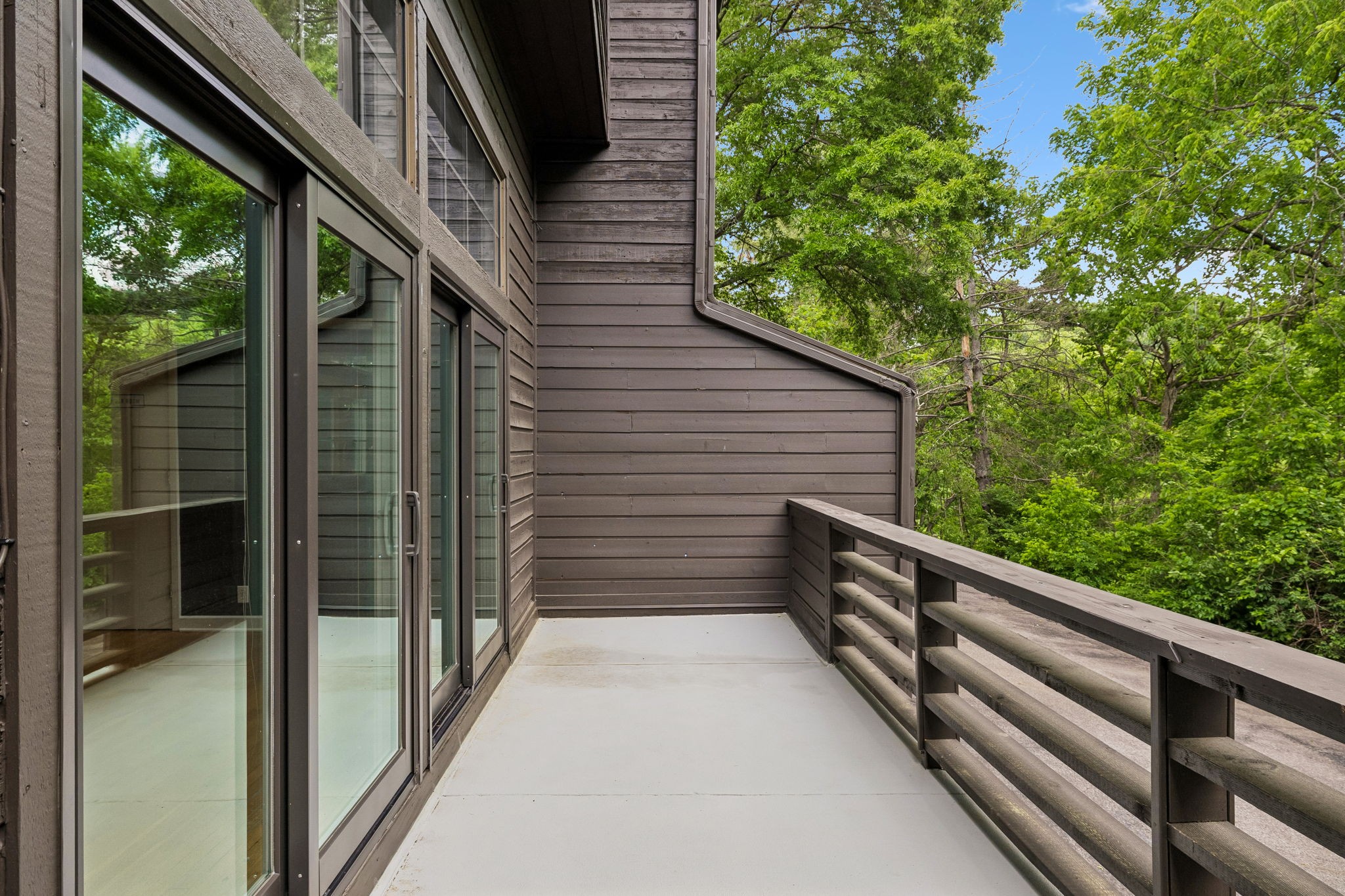 941 Harpeth Trace Drive Nashville TN 37221