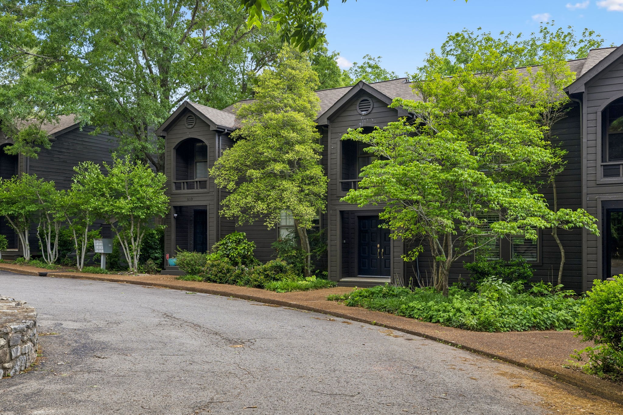 941 Harpeth Trace Drive Nashville TN 37221