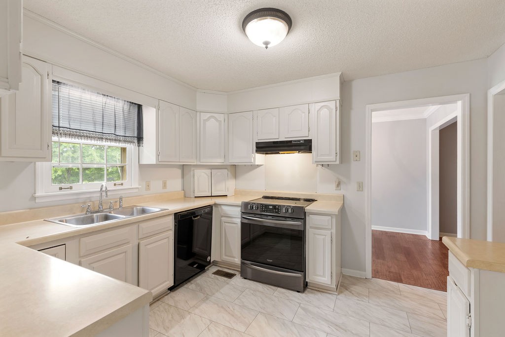 1684 Springplace Road Lewisburg TN 37091