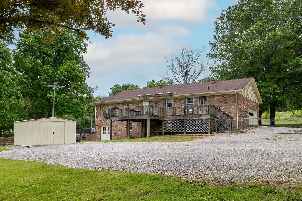 1684 Springplace Road Lewisburg TN 37091