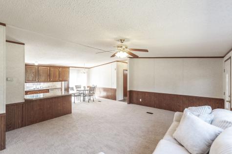 136 E Biggs Road Portland TN 37148