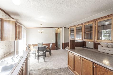 136 E Biggs Road Portland TN 37148