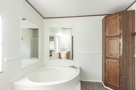 136 E Biggs Road Portland TN 37148
