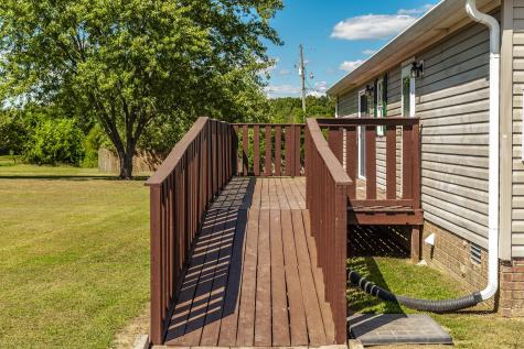 136 E Biggs Road Portland TN 37148