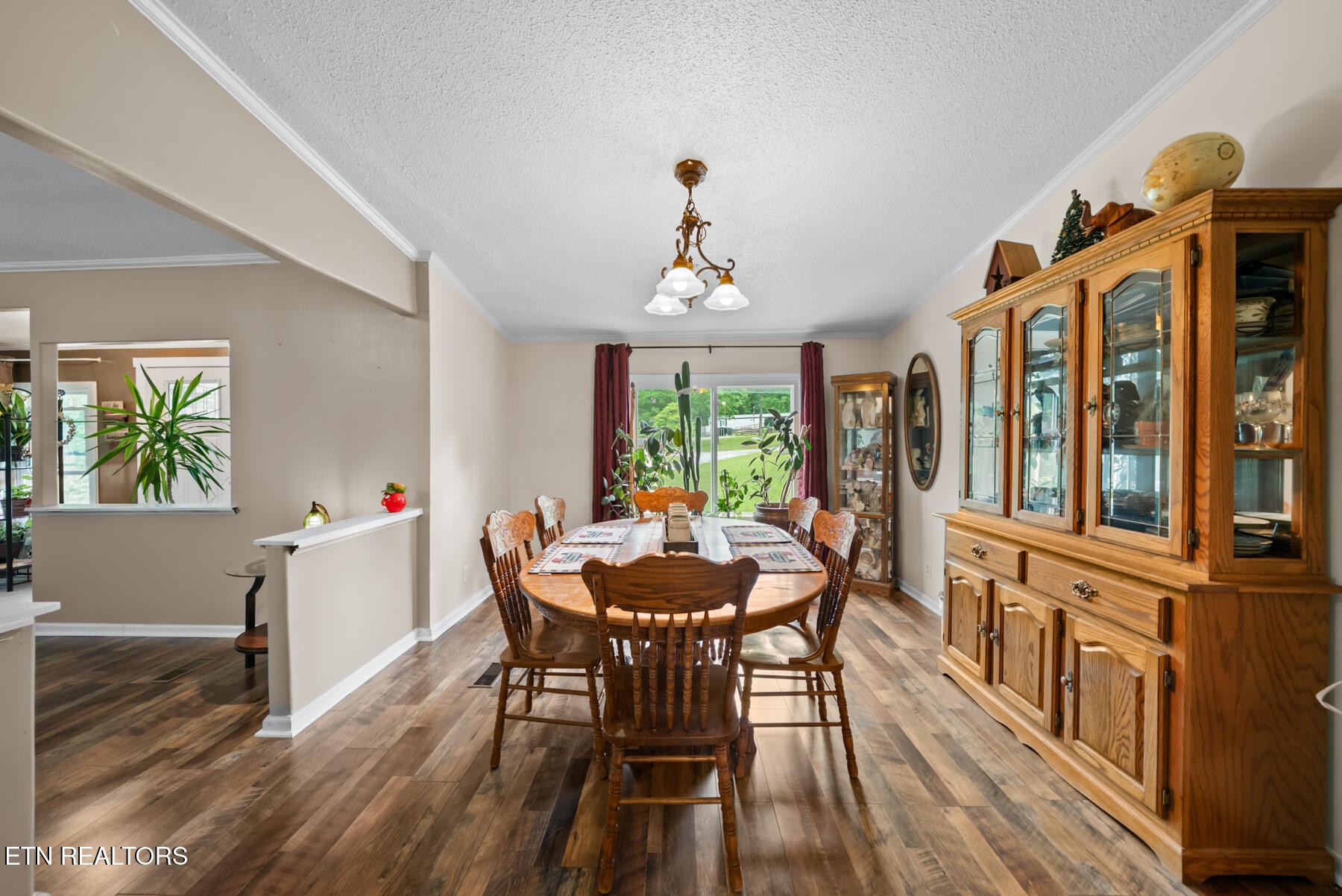 642 Daymon Circle Crossville TN 38572
