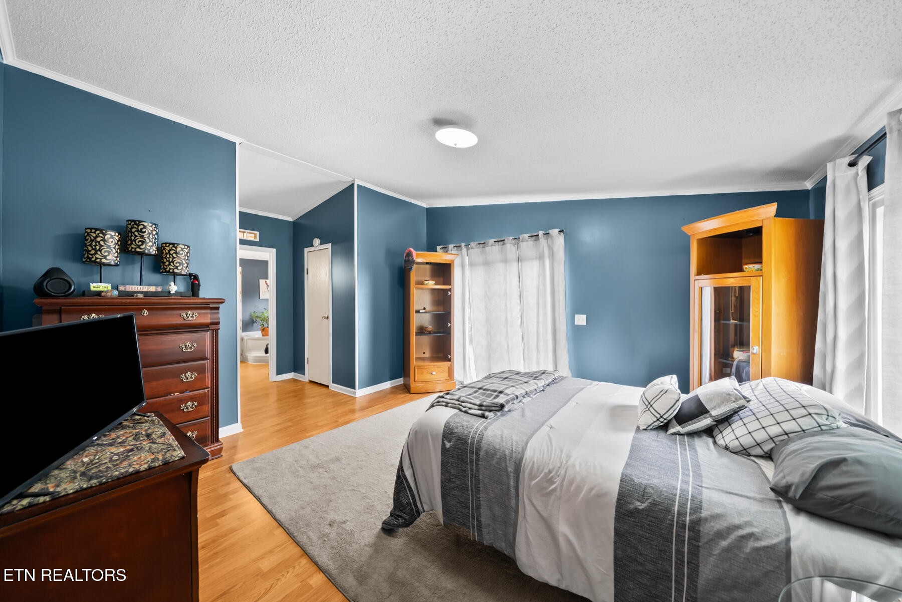 642 Daymon Circle Crossville TN 38572