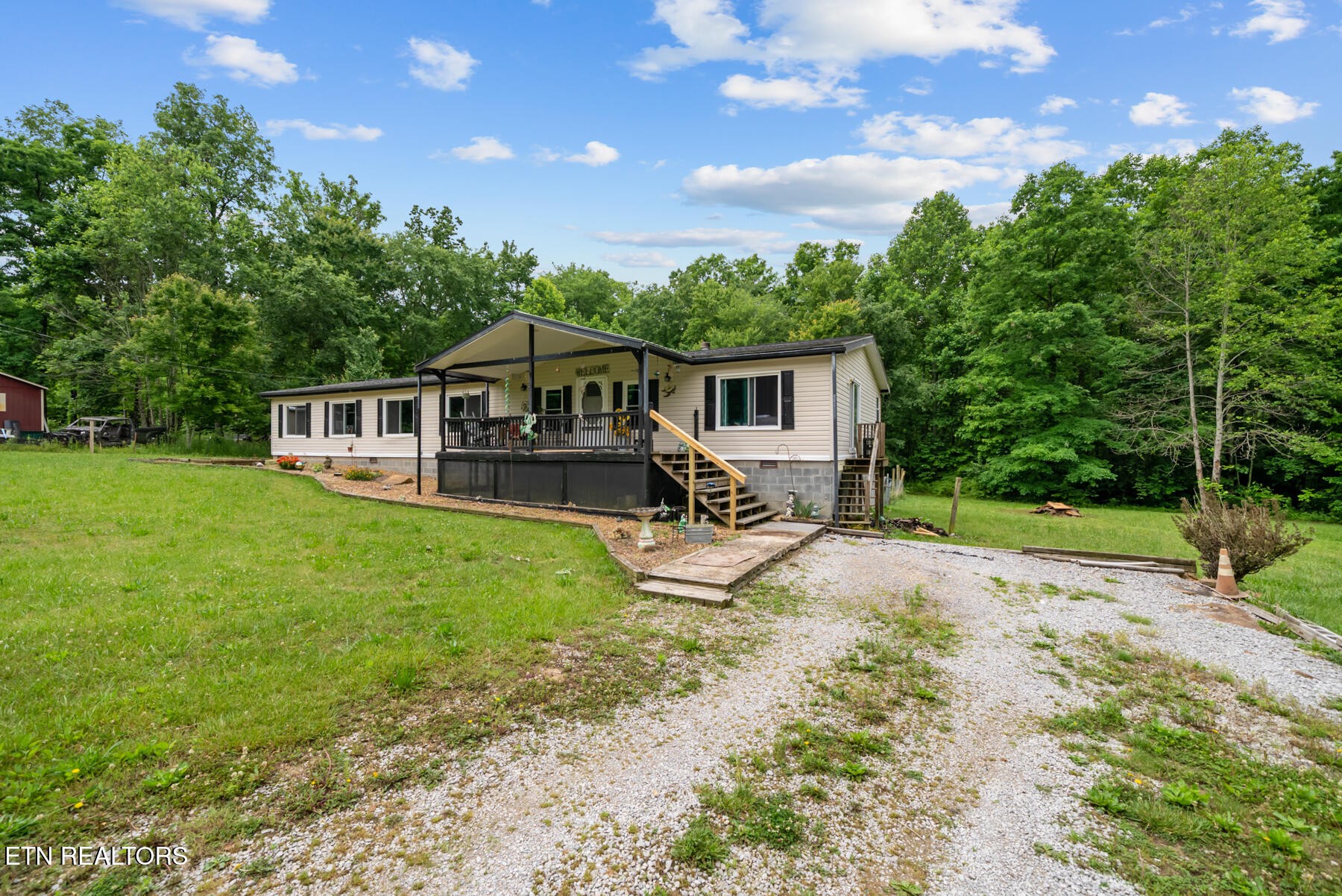 642 Daymon Circle Crossville TN 38572