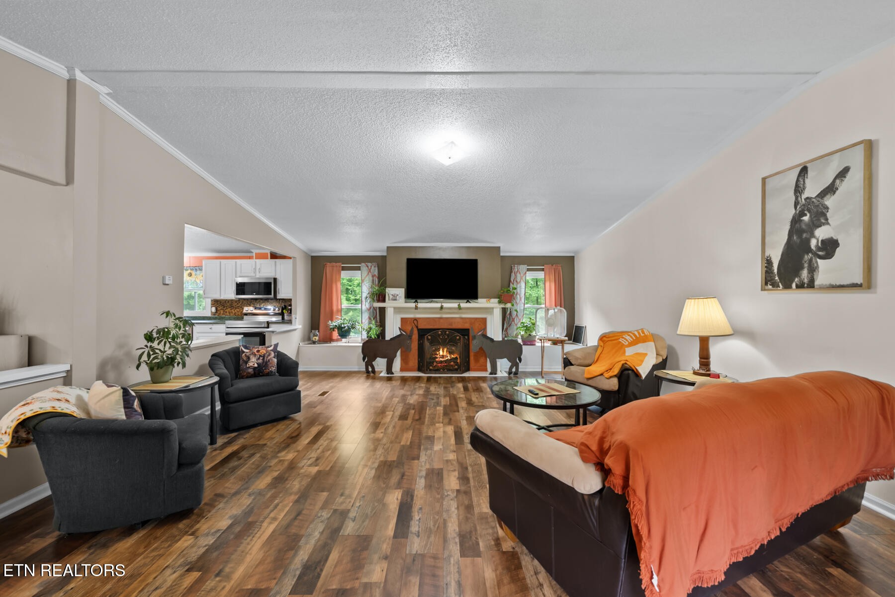 642 Daymon Circle Crossville TN 38572