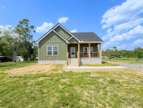 181 Rock House Hollow Road Bethpage TN 37022