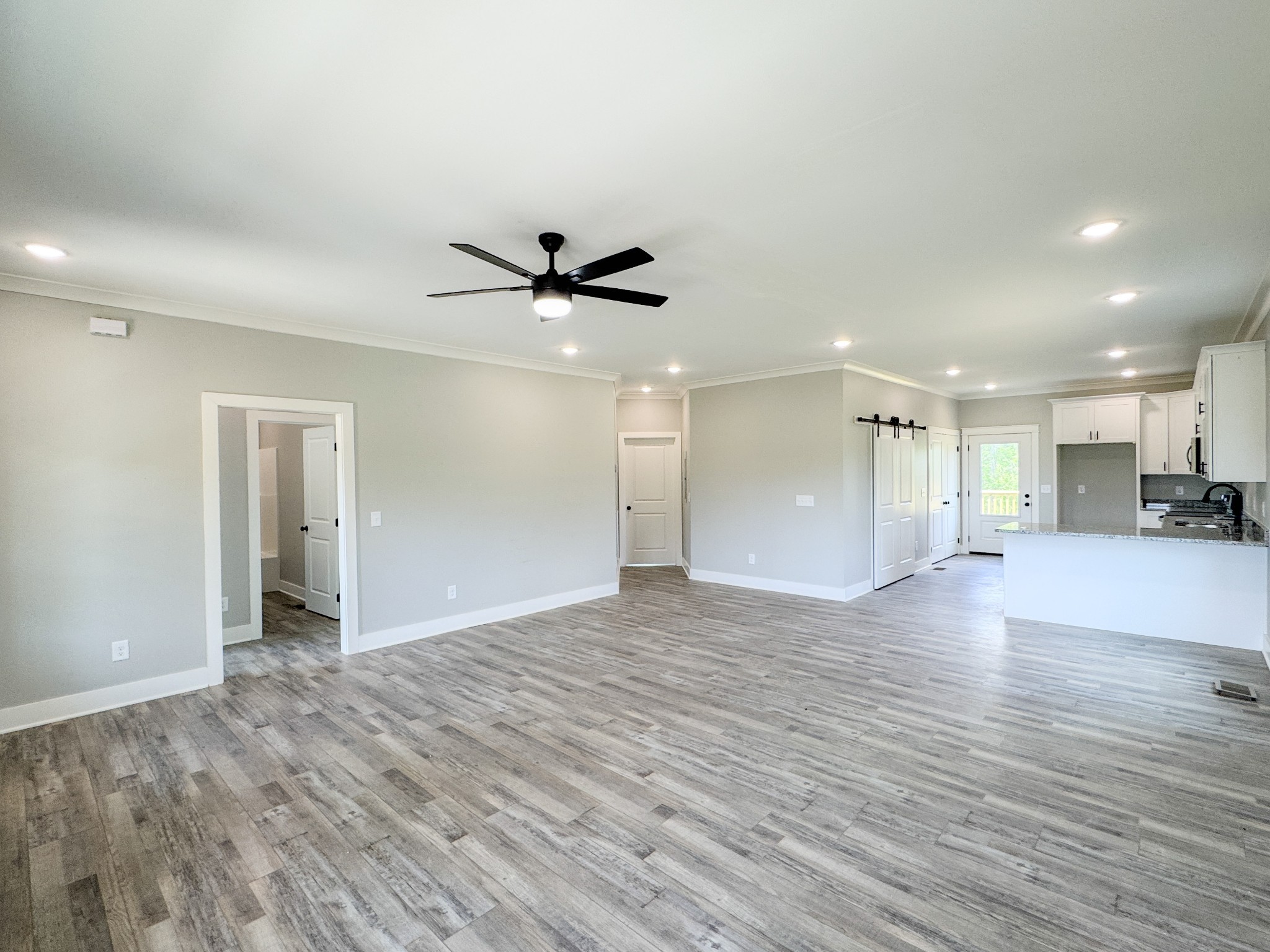 181 Rock House Hollow Road Bethpage TN 37022