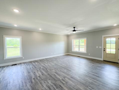 181 Rock House Hollow Road Bethpage TN 37022