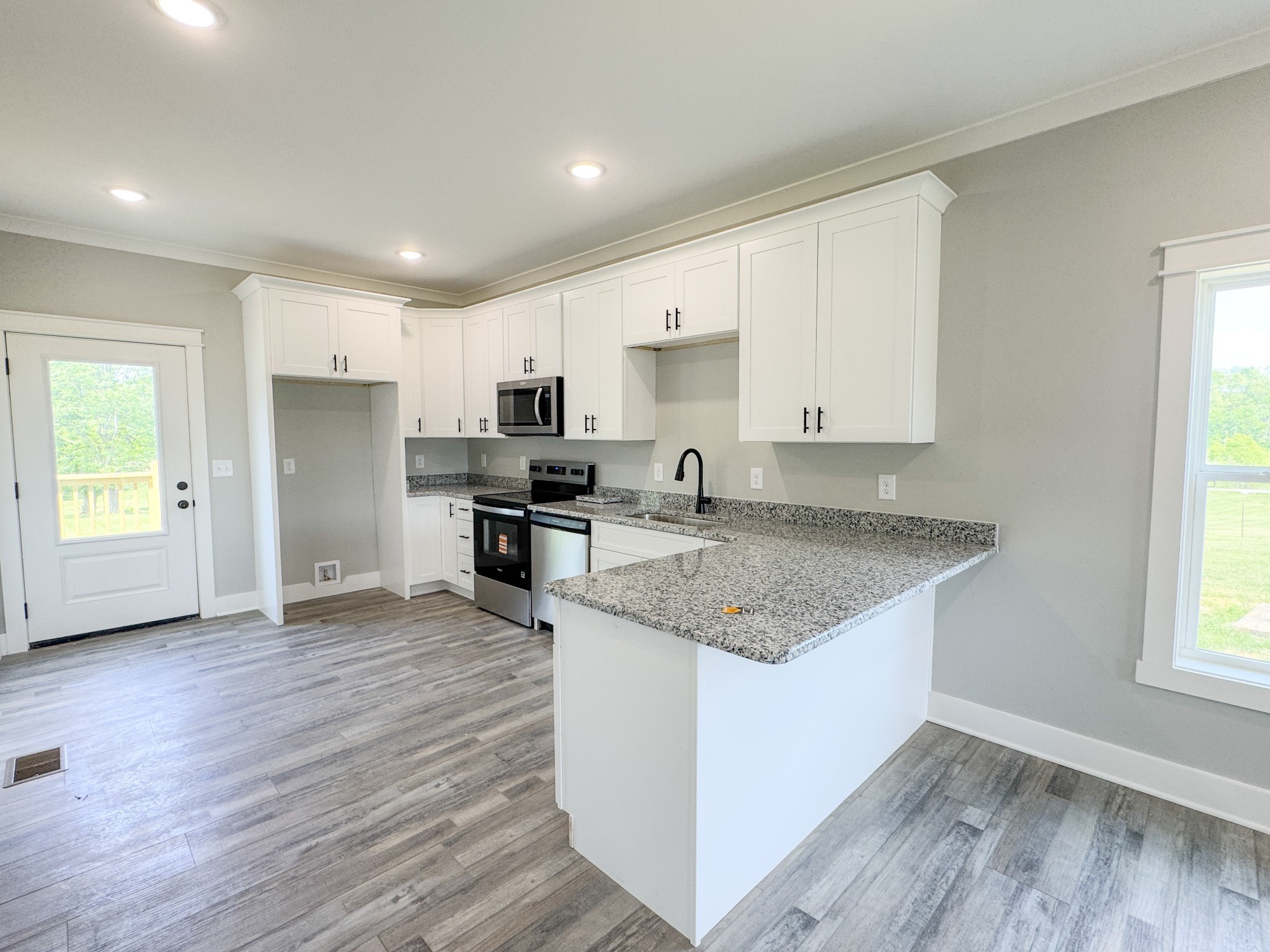 181 Rock House Hollow Road Bethpage TN 37022