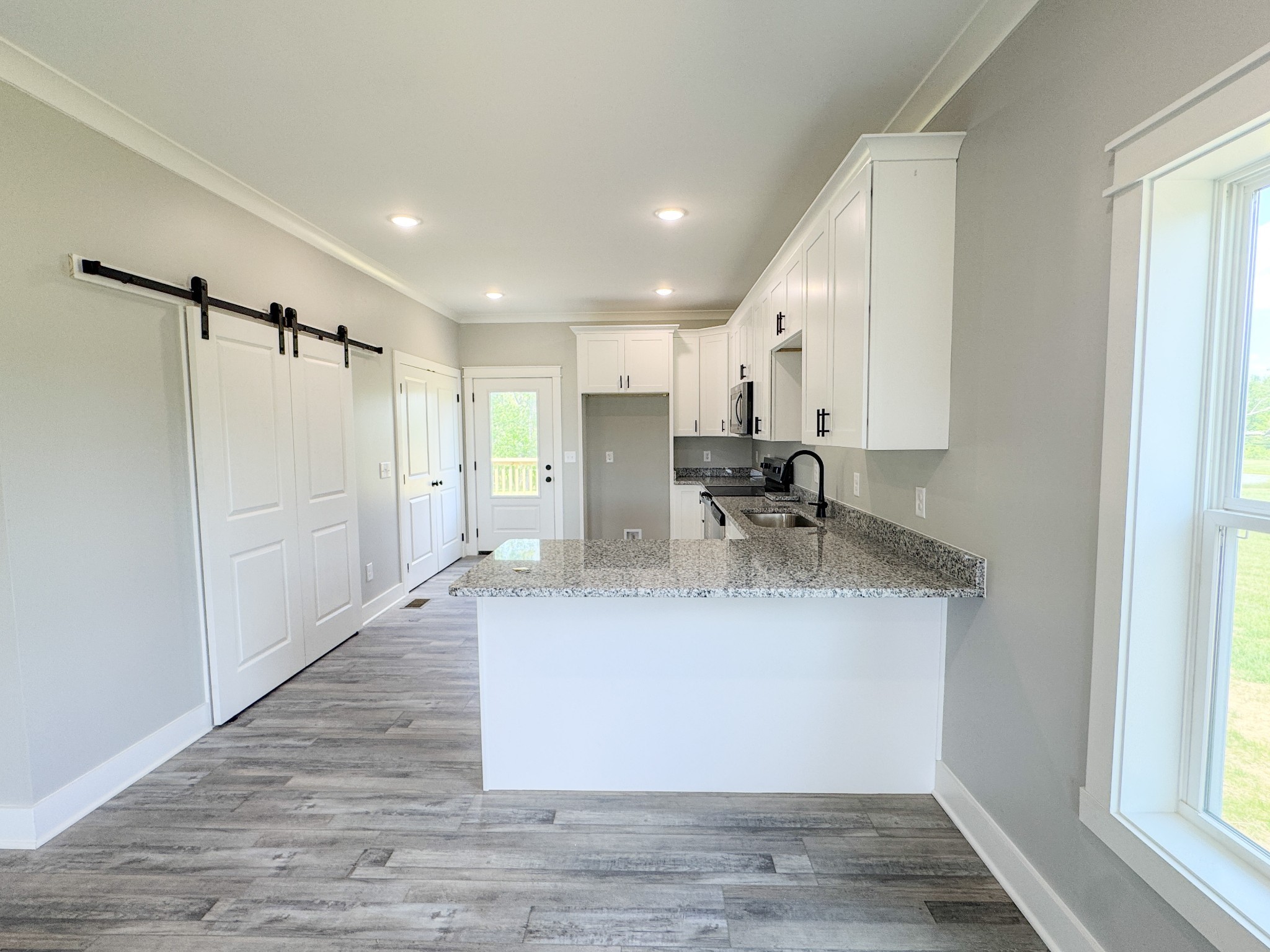 181 Rock House Hollow Road Bethpage TN 37022