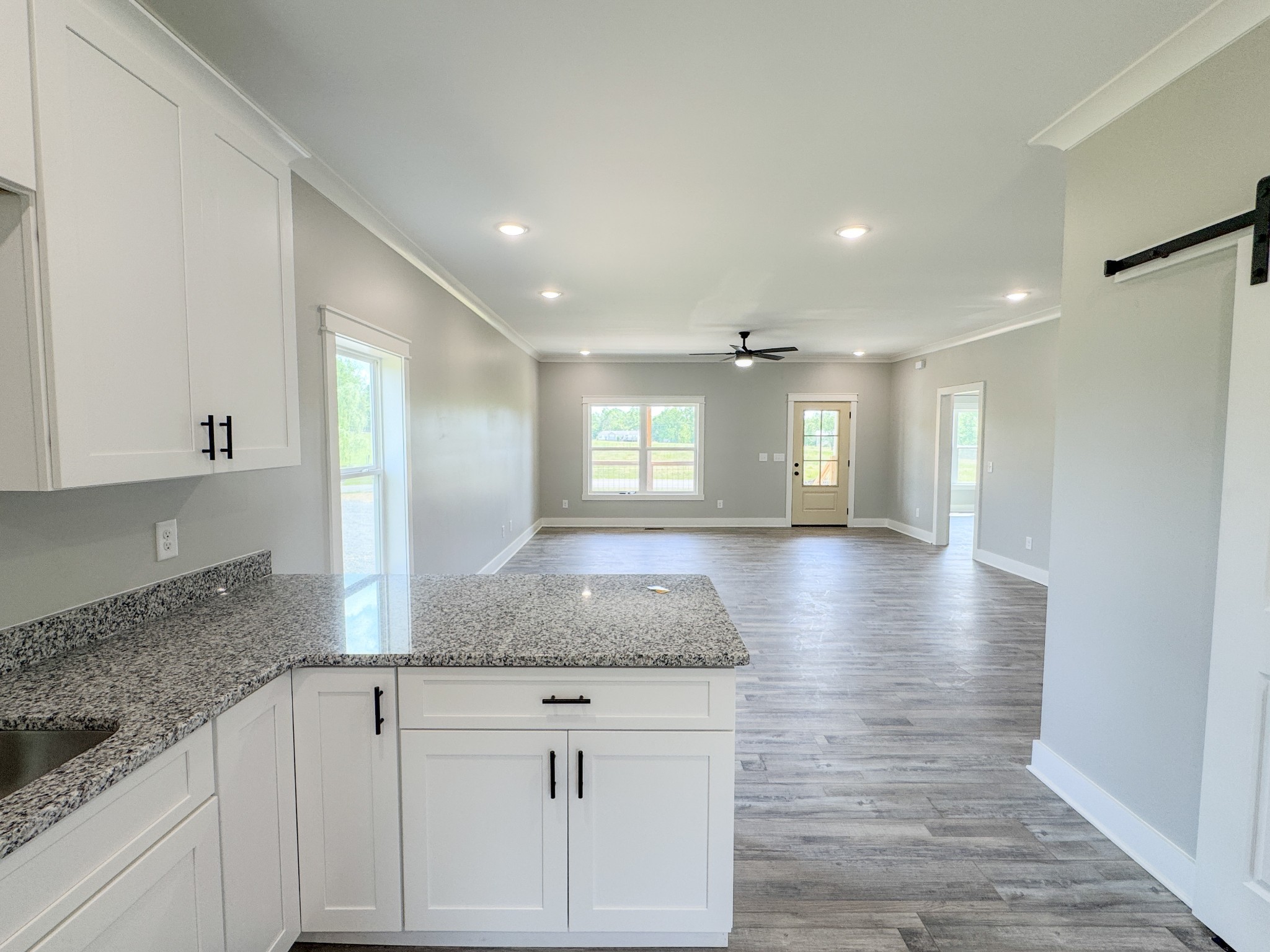 181 Rock House Hollow Road Bethpage TN 37022