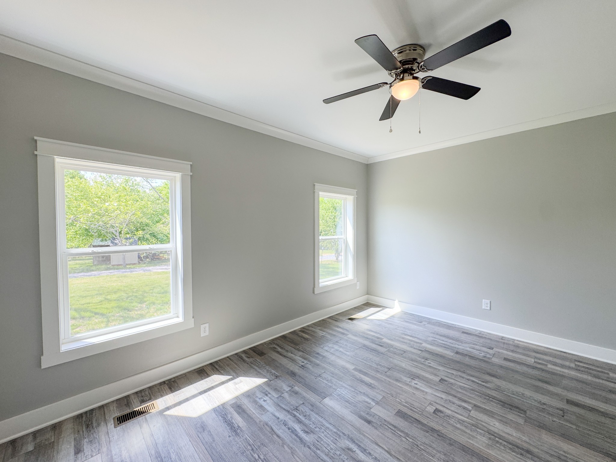 181 Rock House Hollow Road Bethpage TN 37022