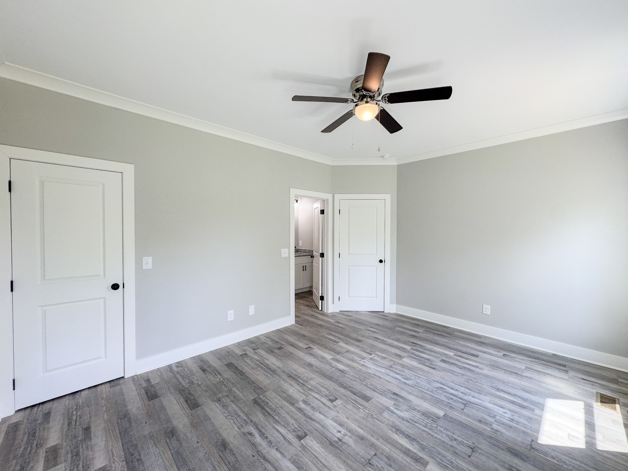 181 Rock House Hollow Road Bethpage TN 37022