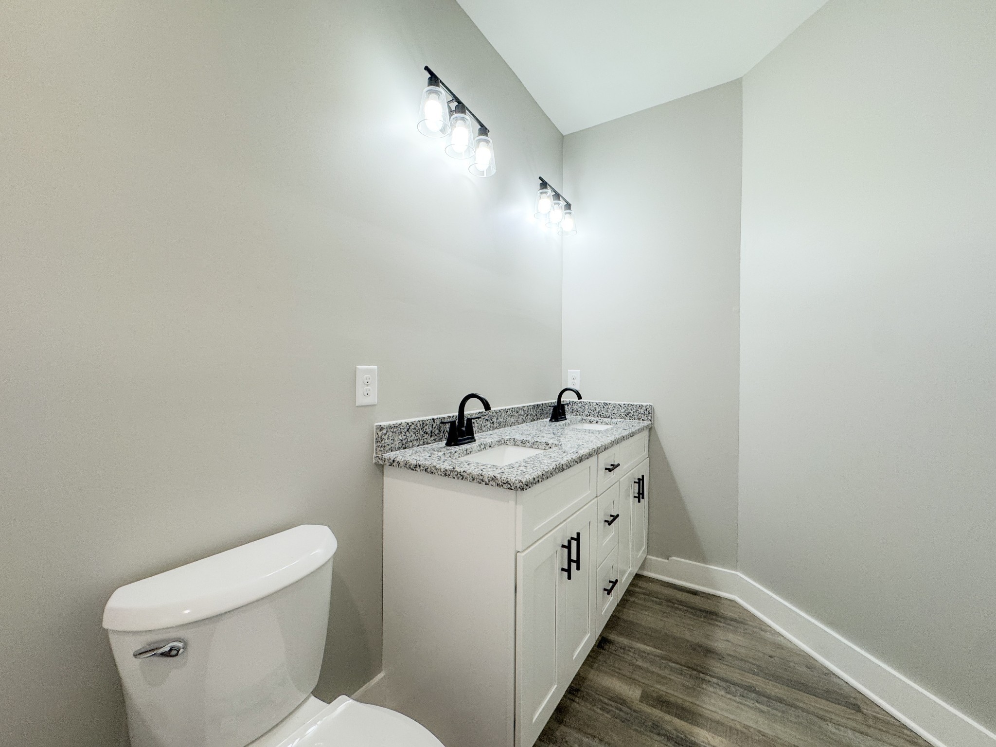 181 Rock House Hollow Road Bethpage TN 37022