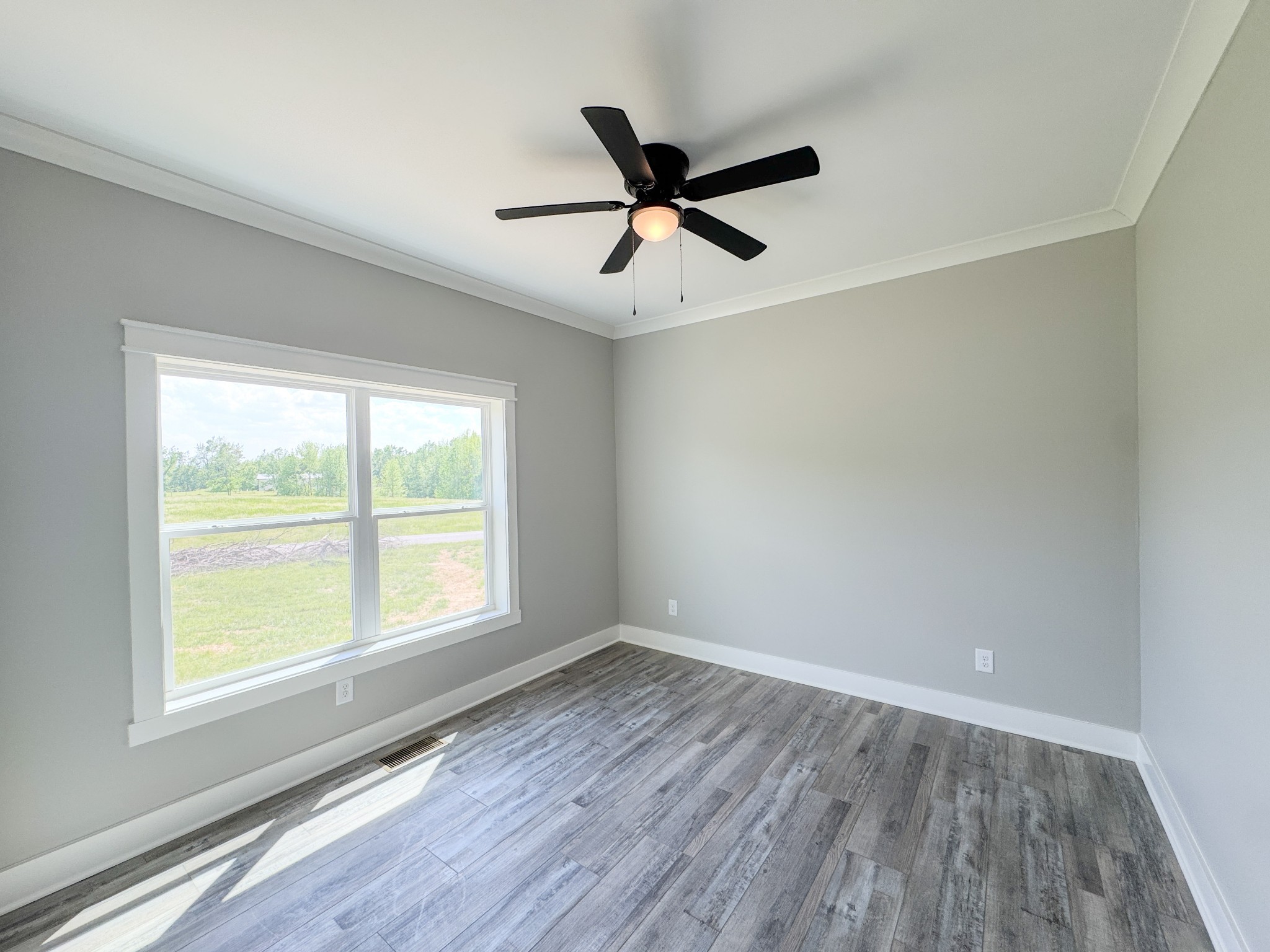 181 Rock House Hollow Road Bethpage TN 37022