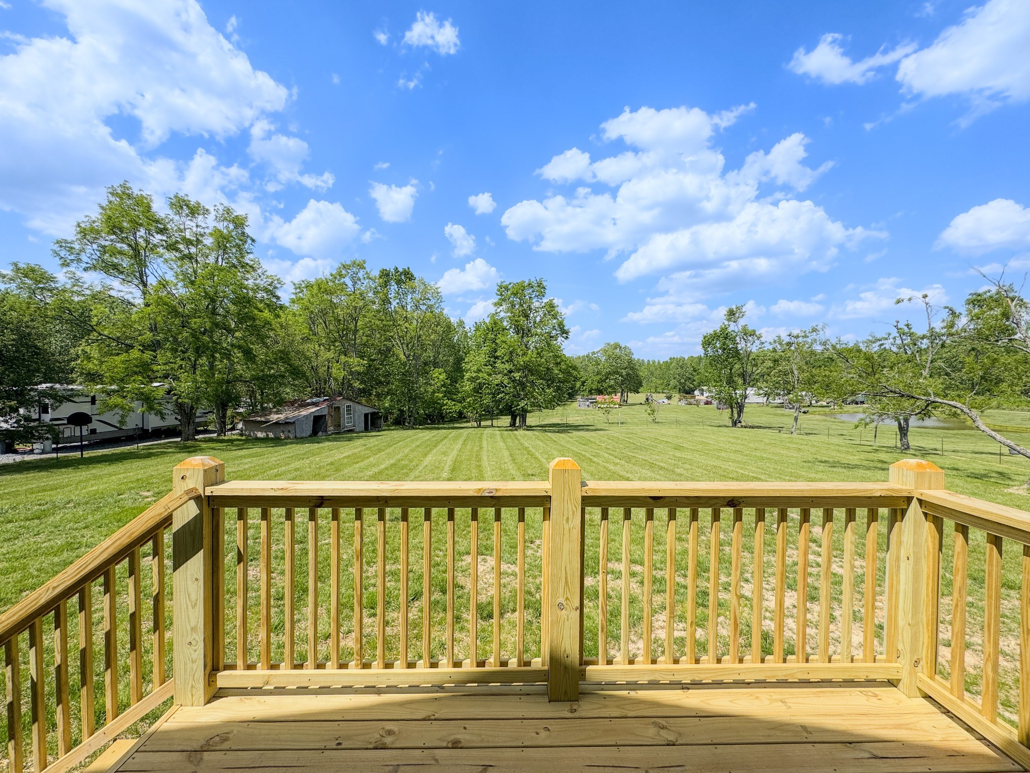 181 Rock House Hollow Road Bethpage TN 37022