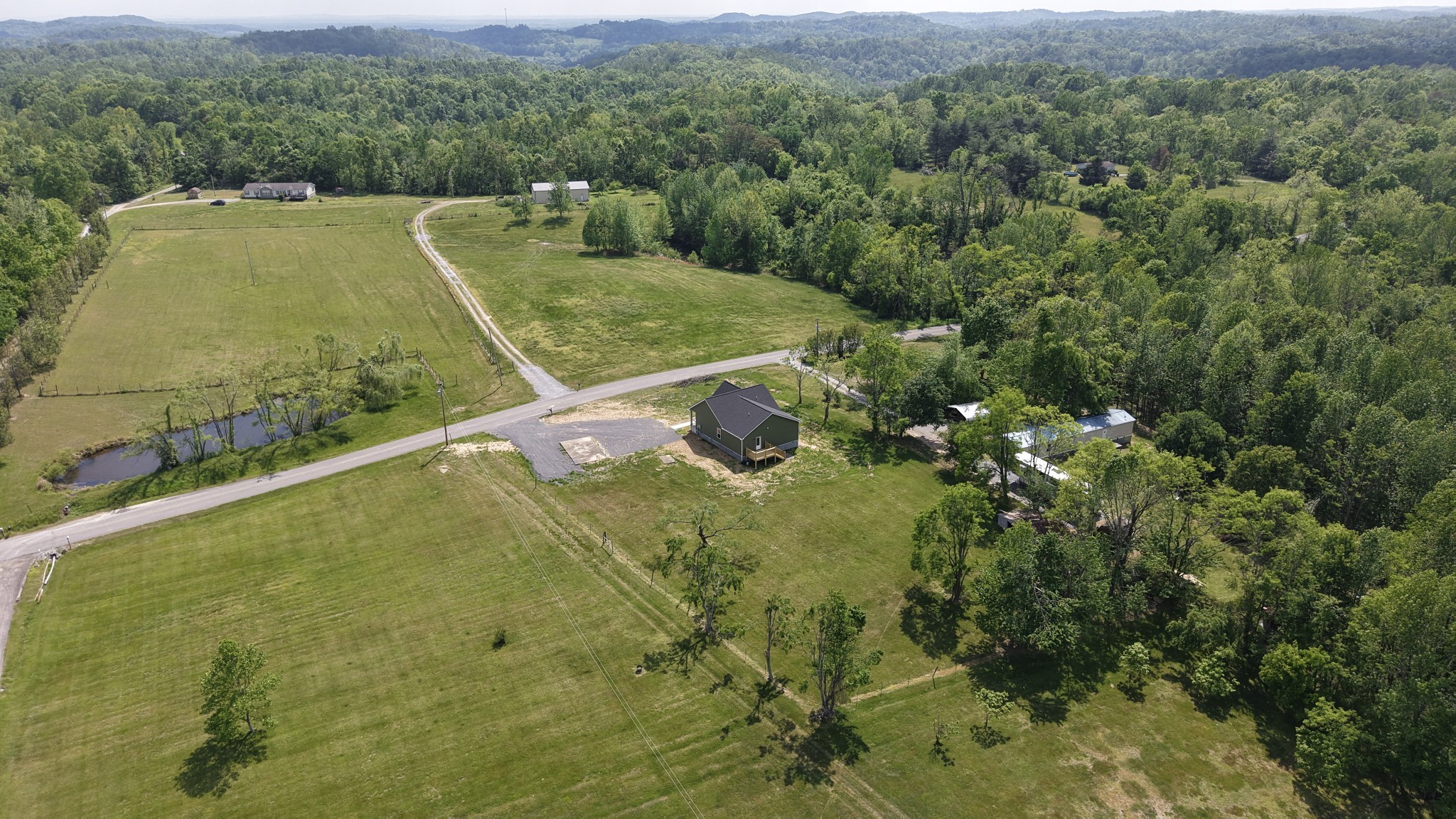 181 Rock House Hollow Road Bethpage TN 37022