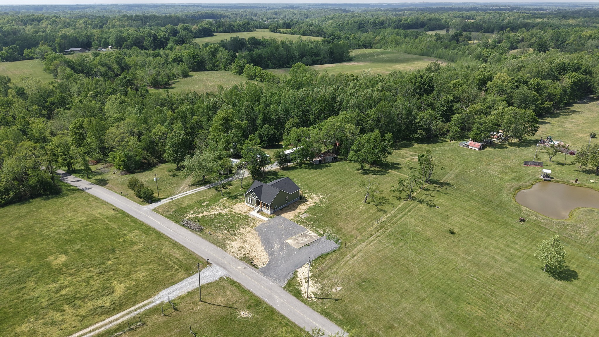 181 Rock House Hollow Road Bethpage TN 37022