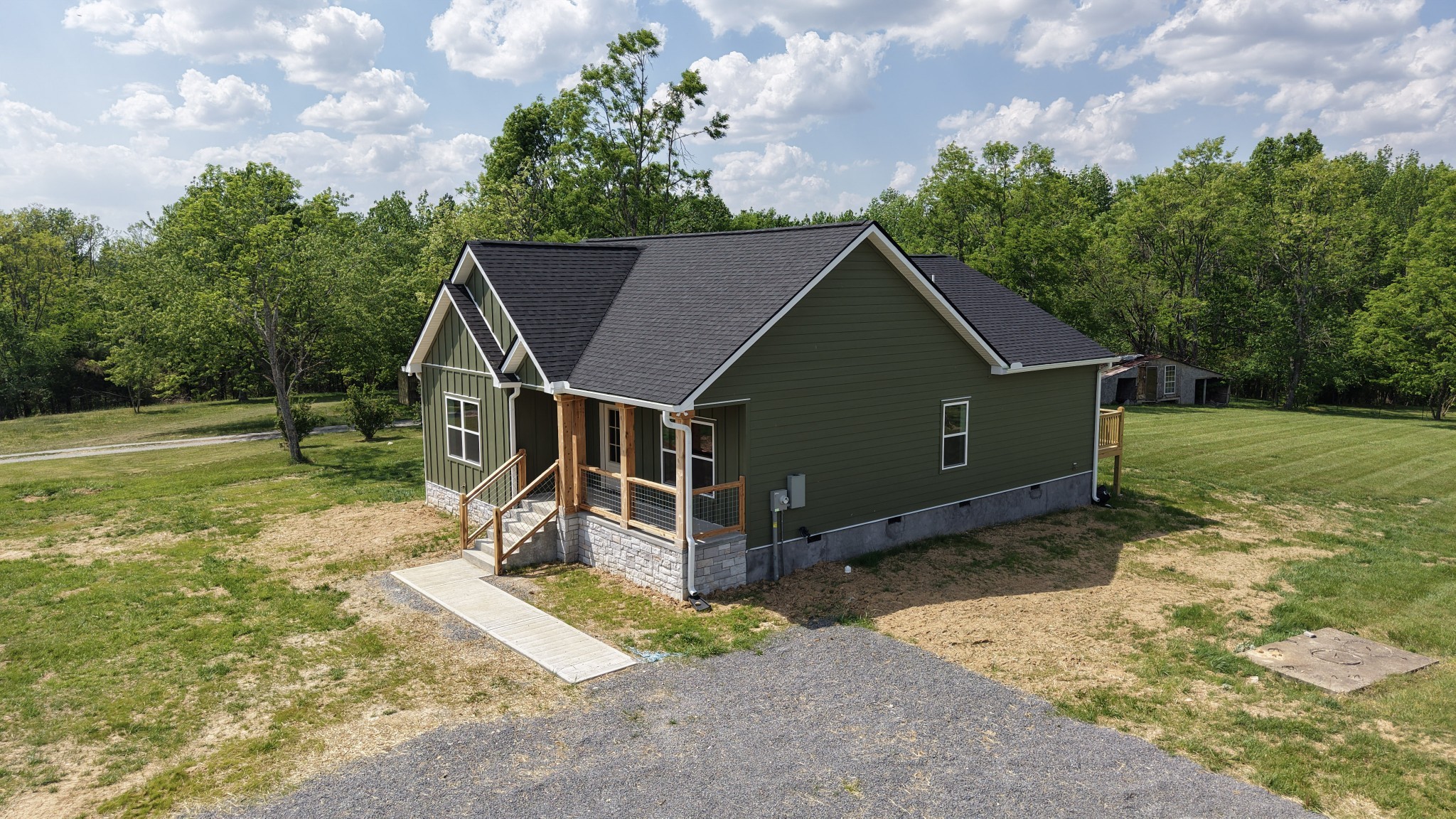 181 Rock House Hollow Road Bethpage TN 37022