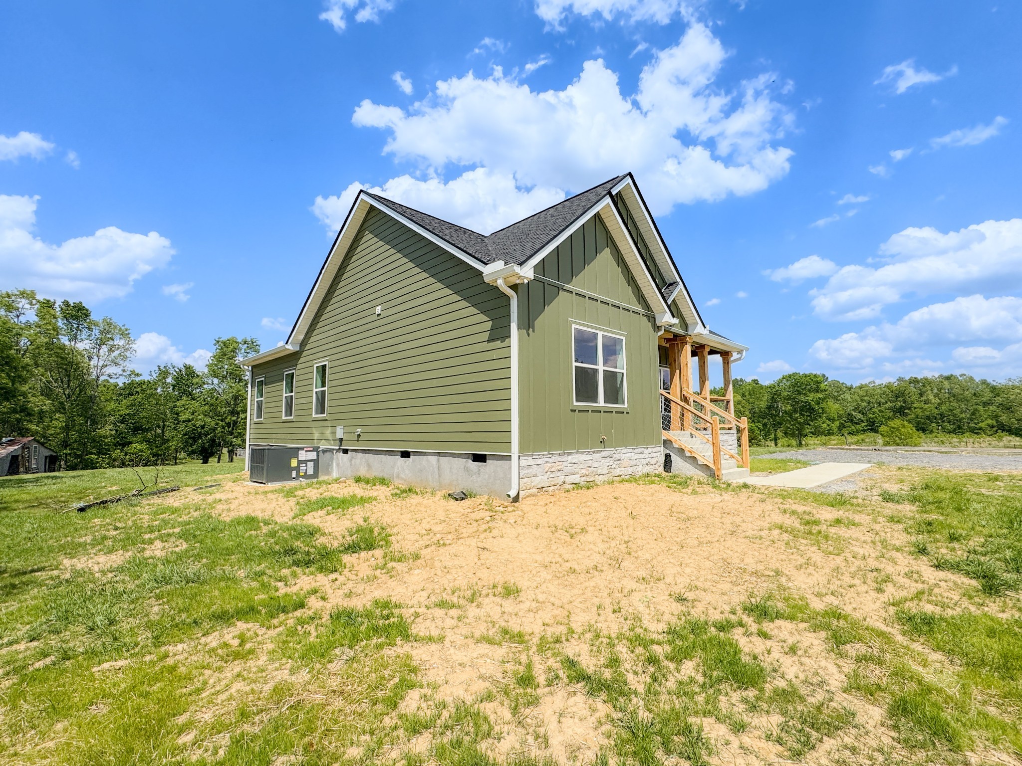 181 Rock House Hollow Road Bethpage TN 37022