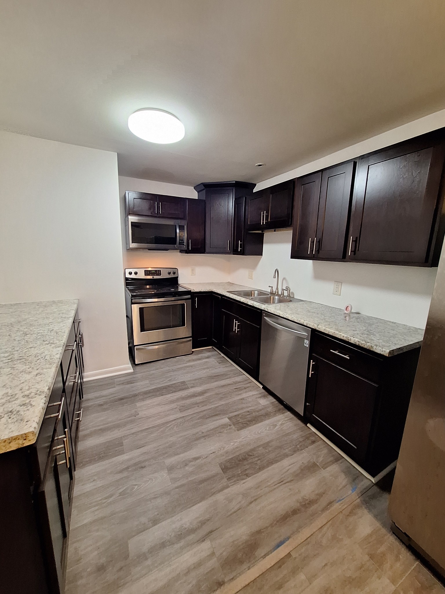 555 N Dupont Avenue Madison TN 37115
