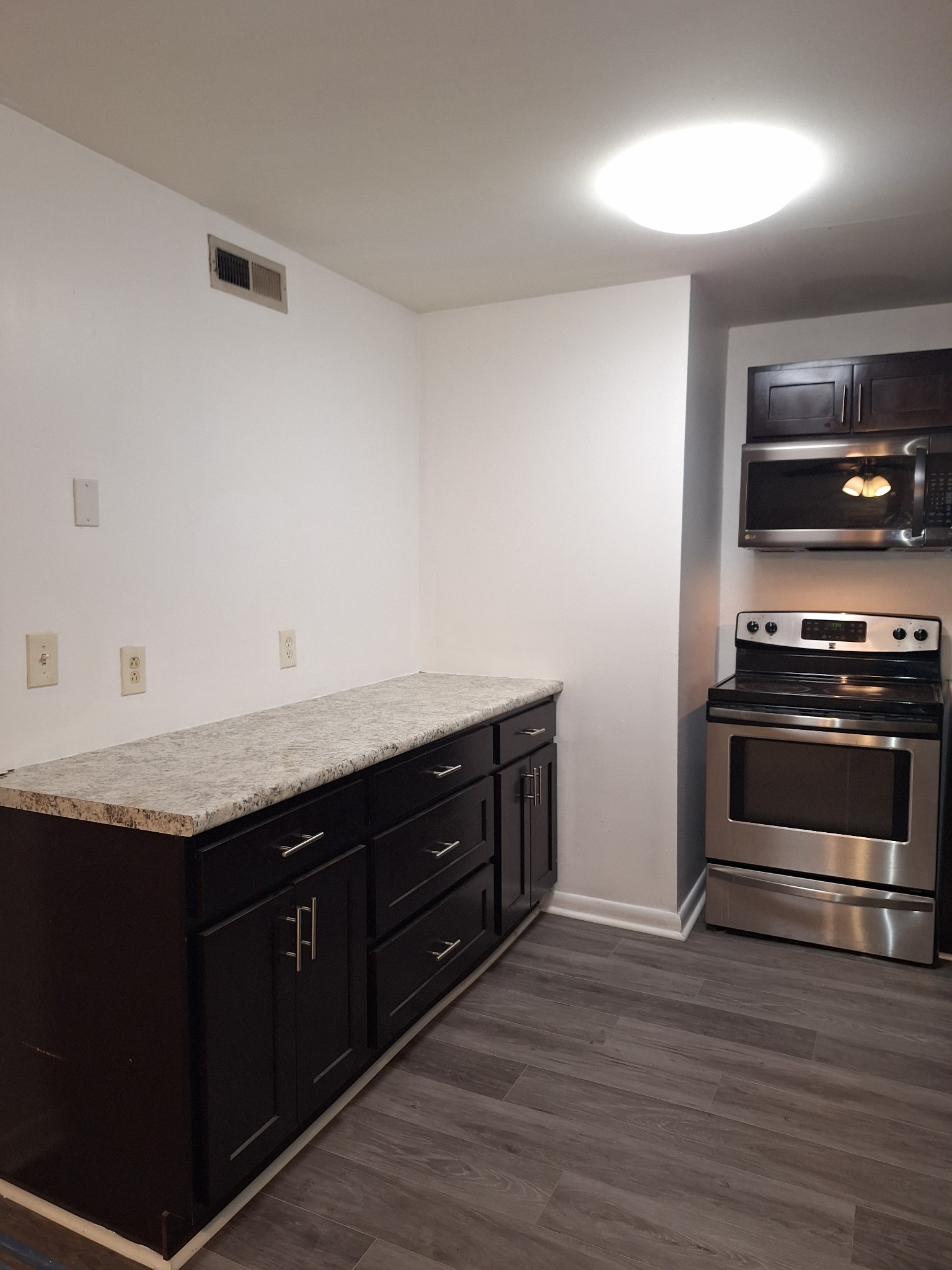 555 N Dupont Avenue Madison TN 37115