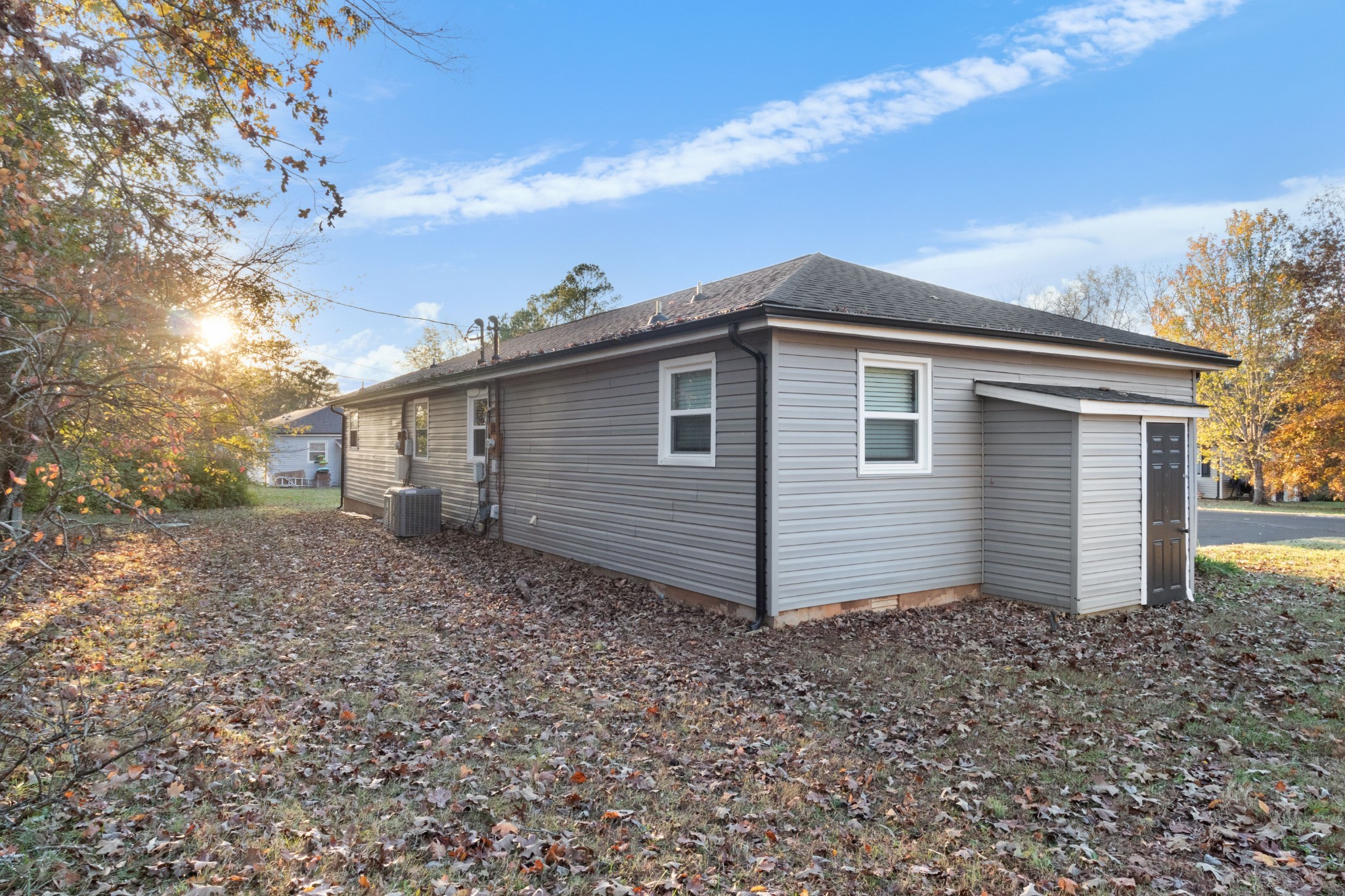 2251 Seven Mile Ferry Road Clarksville TN 37040