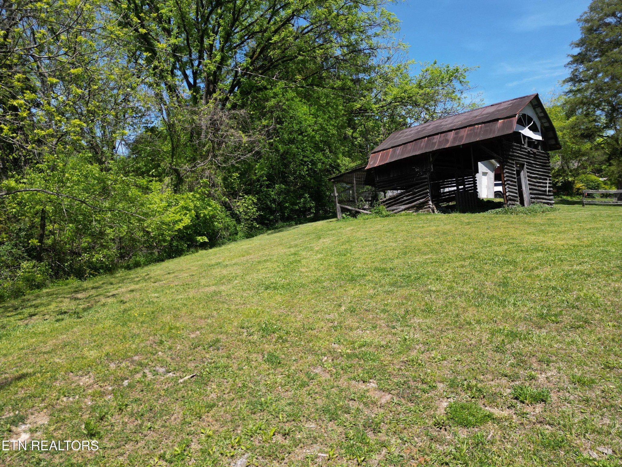 4915 E Raccoon Valley Drive Knoxville TN 37938
