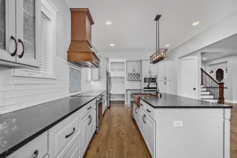 5296 Cross Plains Road White House TN 37188