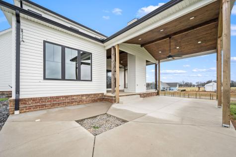 5296 Cross Plains Road White House TN 37188