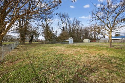 2813 Faircourt Street Hopkinsville KY 42240