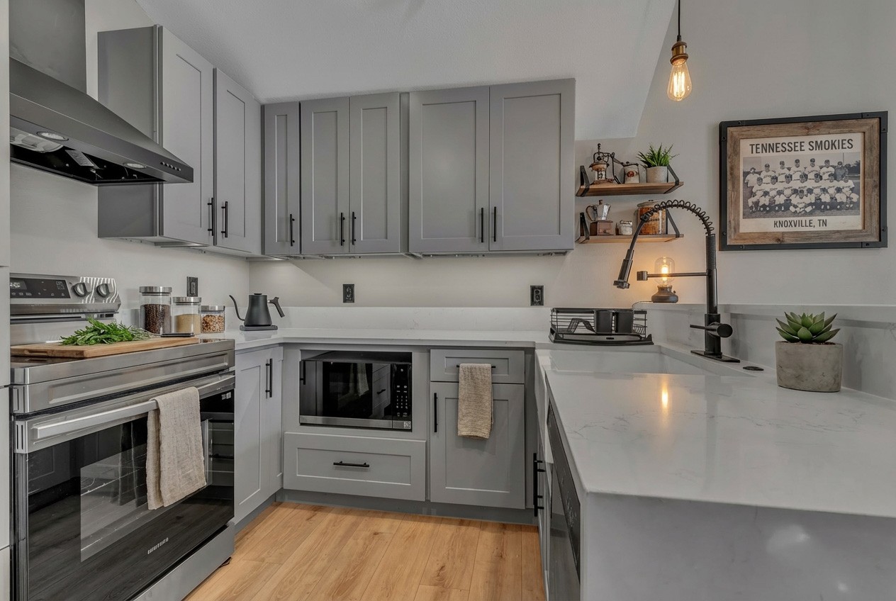 105 W Jackson Avenue Knoxville TN 37902