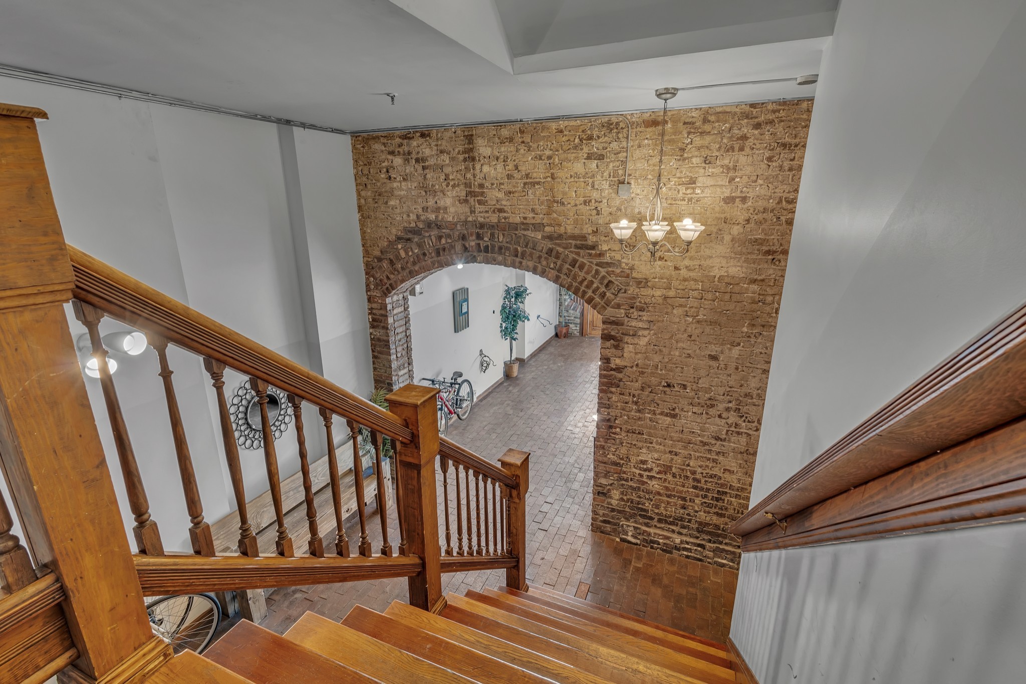 105 W Jackson Avenue Knoxville TN 37902