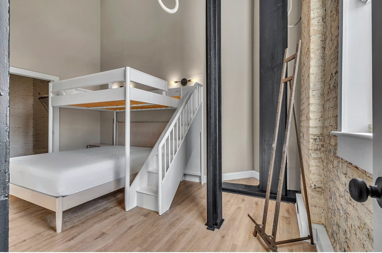 105 W Jackson Avenue Knoxville TN 37902