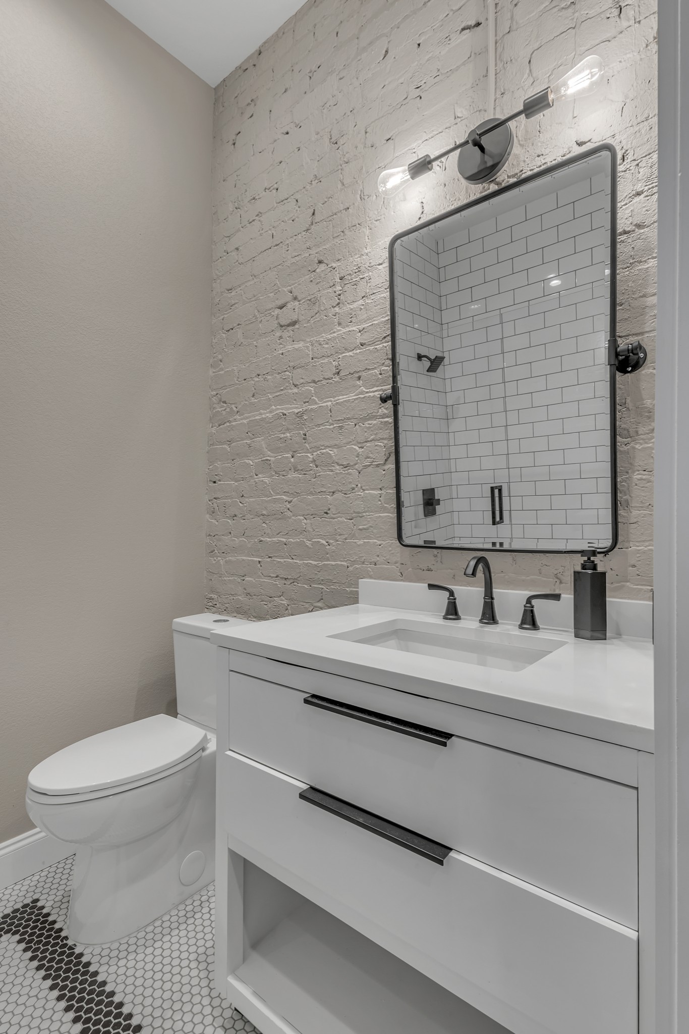 105 W Jackson Avenue Knoxville TN 37902