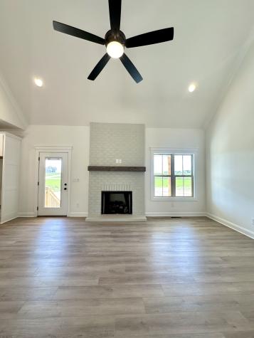 3278 Ostella Road Cornersville TN 37047
