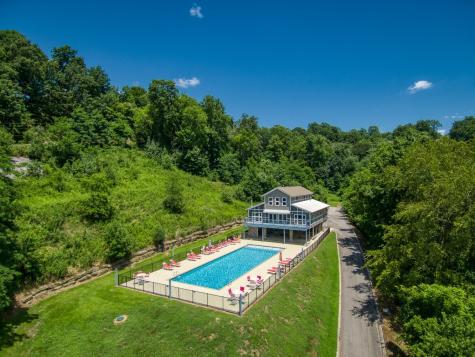 4 Seaton Drive Smithville TN 37166